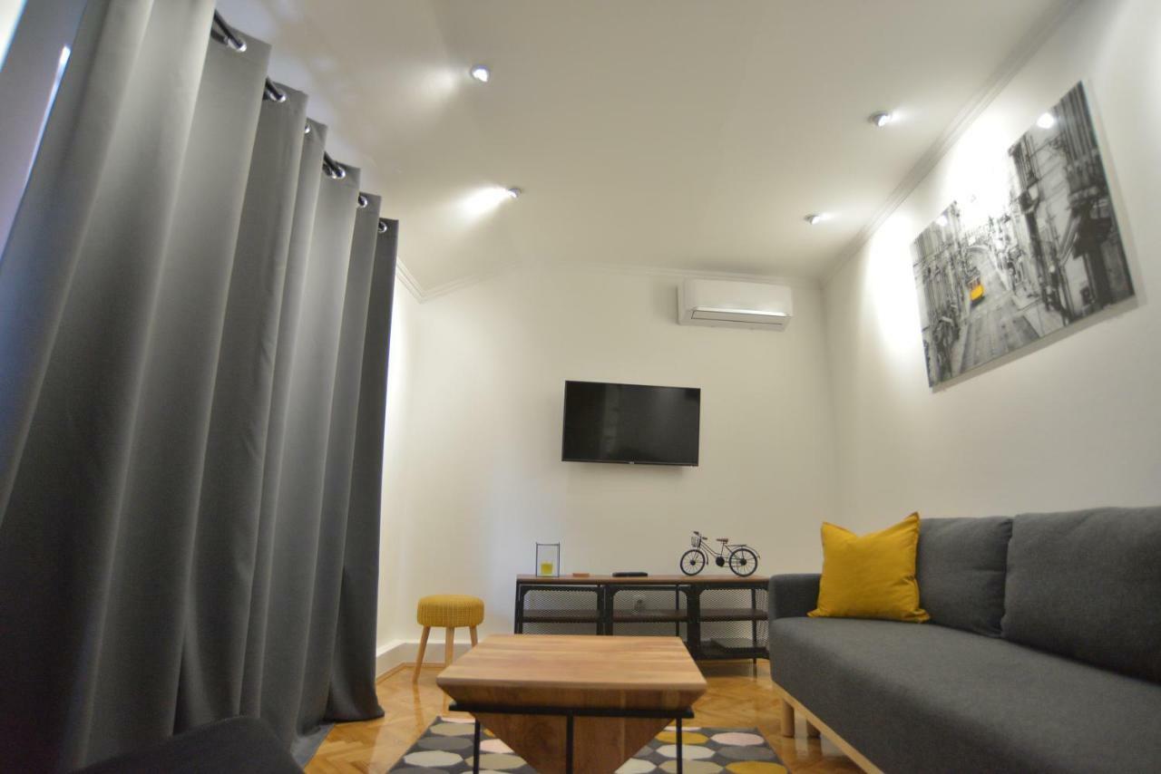 Apartman Lena Ðakovo Exterior foto